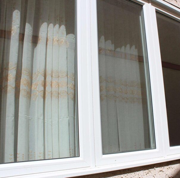 full_frame_window_installation