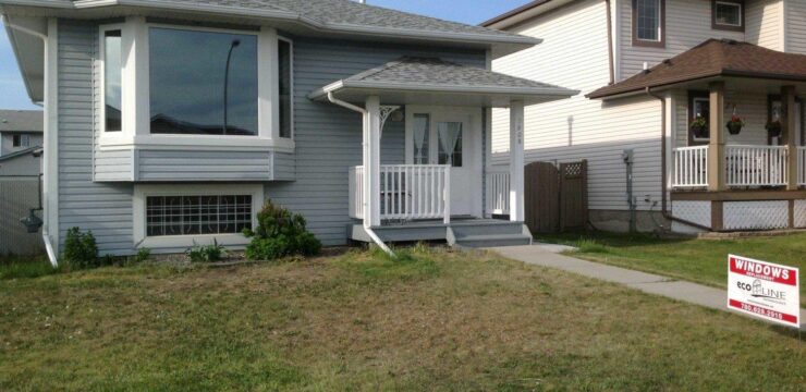 Thumbnail post Edmonton Window Companies: Durabuilt vs. Lux Windows