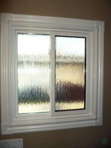 sliding bathroom window with privacy glass